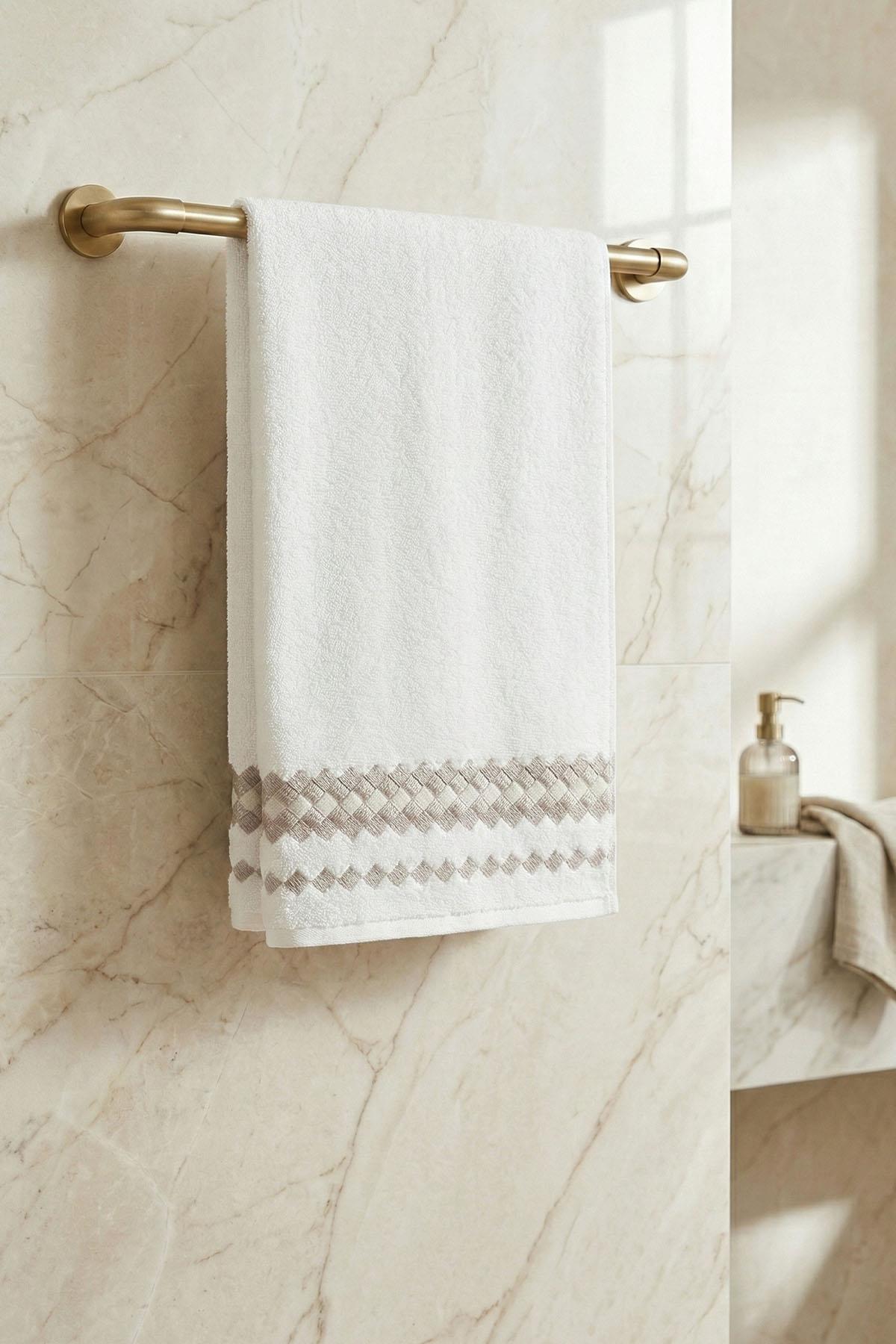 Benita Herringbone Embroidered Hand Towel (50 x 90 cm)