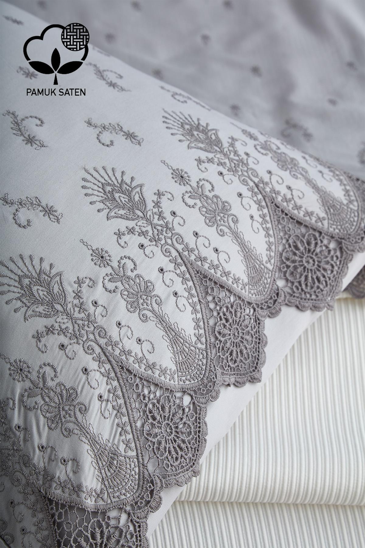 Emma Lace Double 7 Piece Duvet Cover + Blanket Set