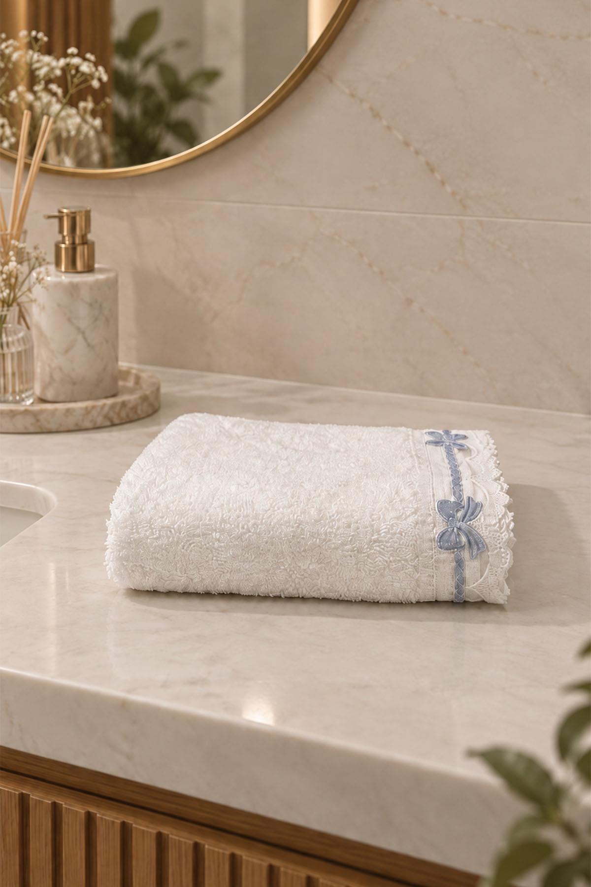 Hobby Bow Embroidered Hand Towel (30 x 50 cm)