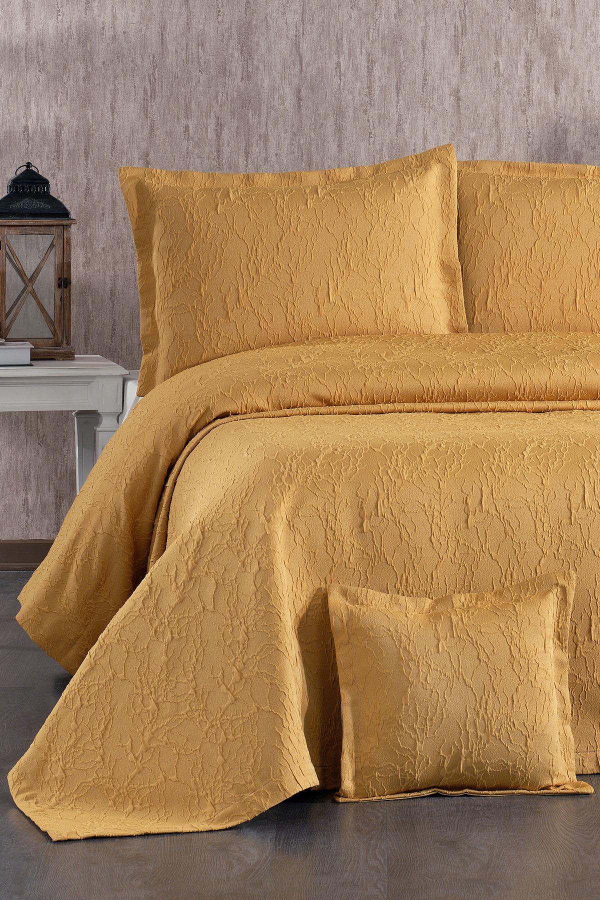 Mitra Embroidered Double Bedspread