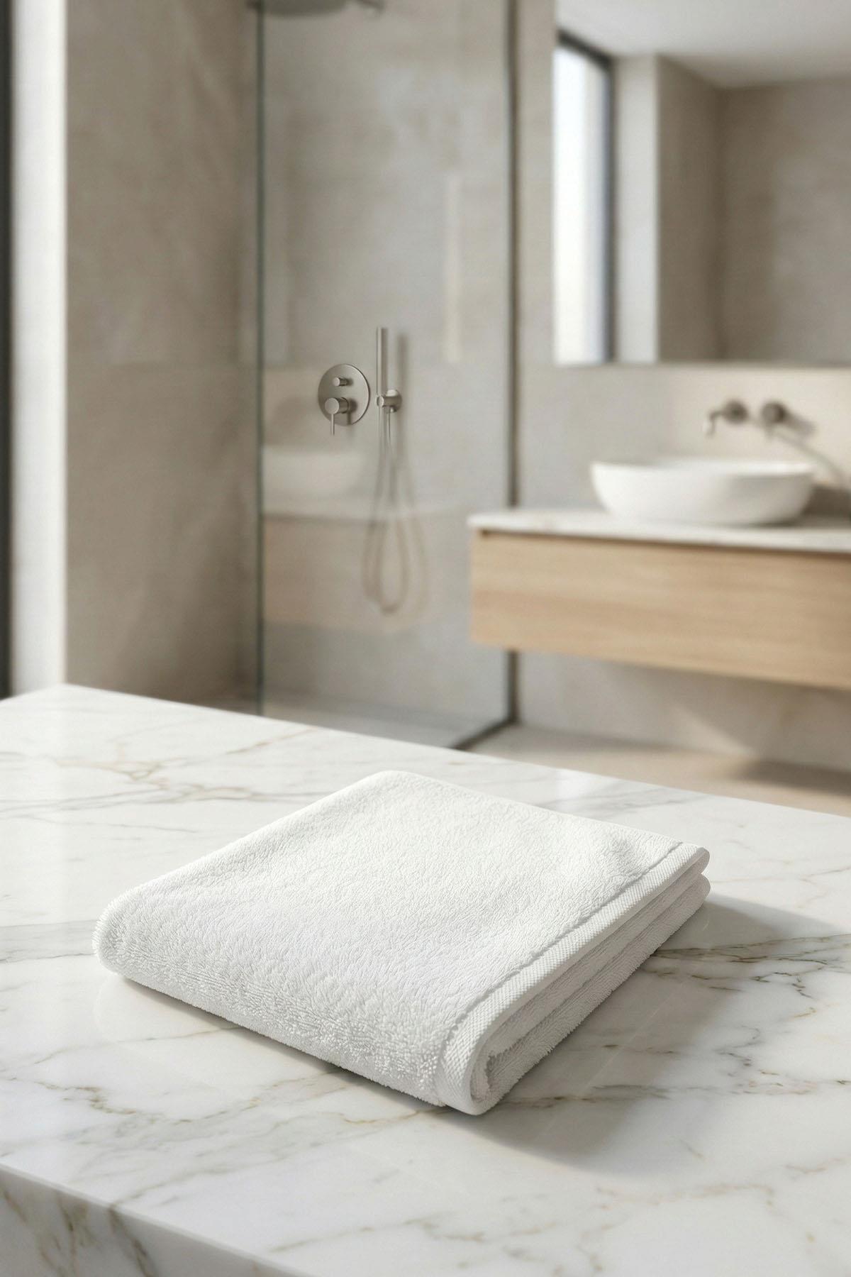650 GSM Cotton Face Towel (50 x 90 cm)