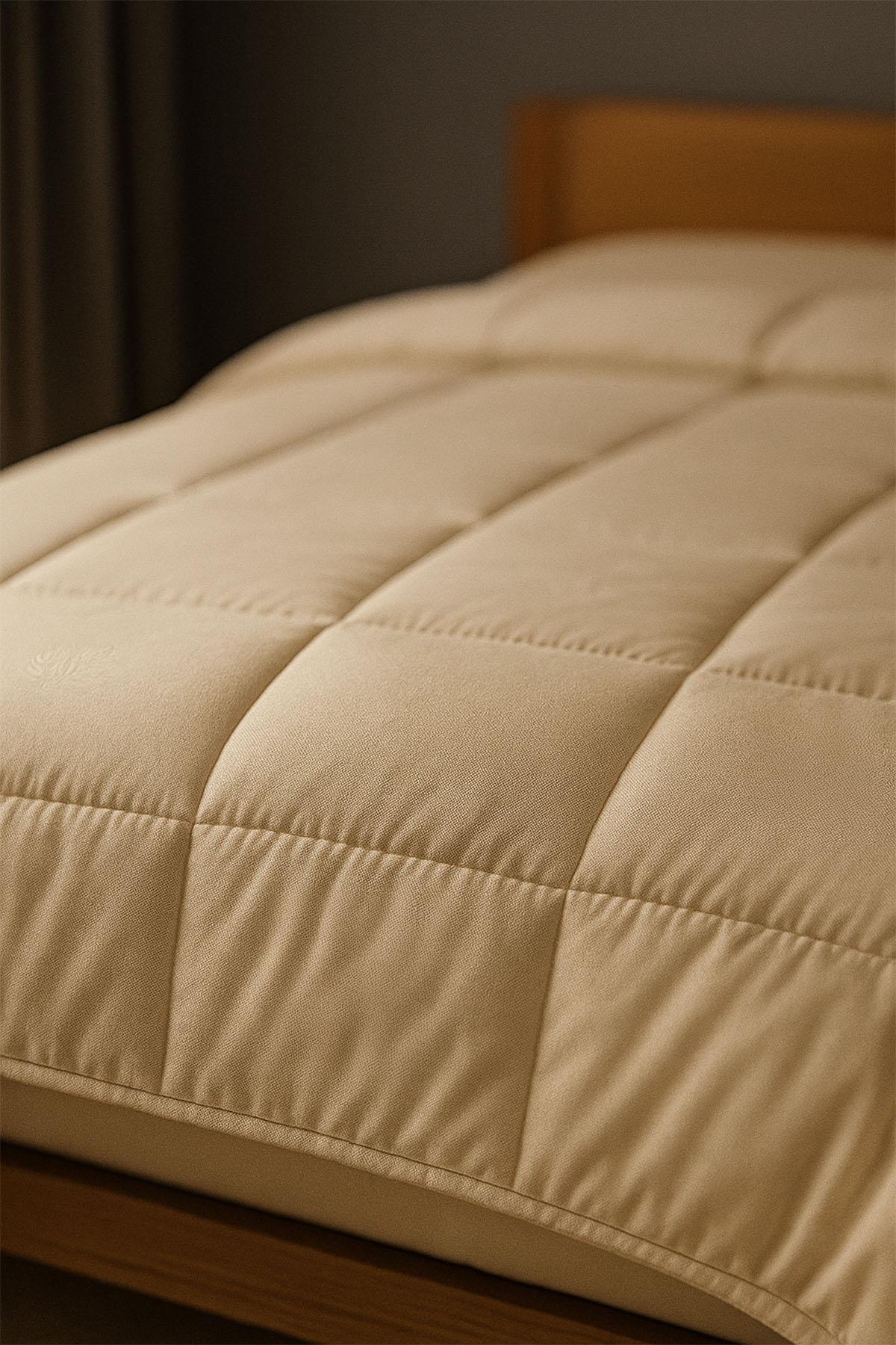 Wool Duvet Double (195 x 215 cm)