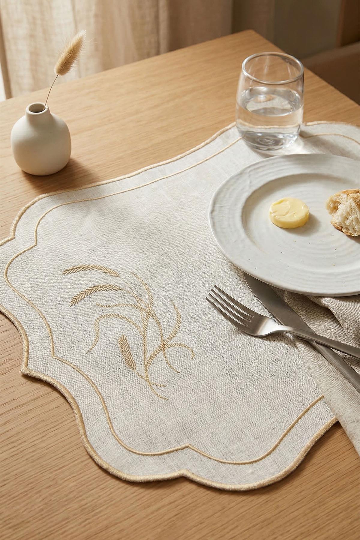 Wheat Embroidered Stain-Resistant & Non-Iron Placemat (35 x 50 cm)