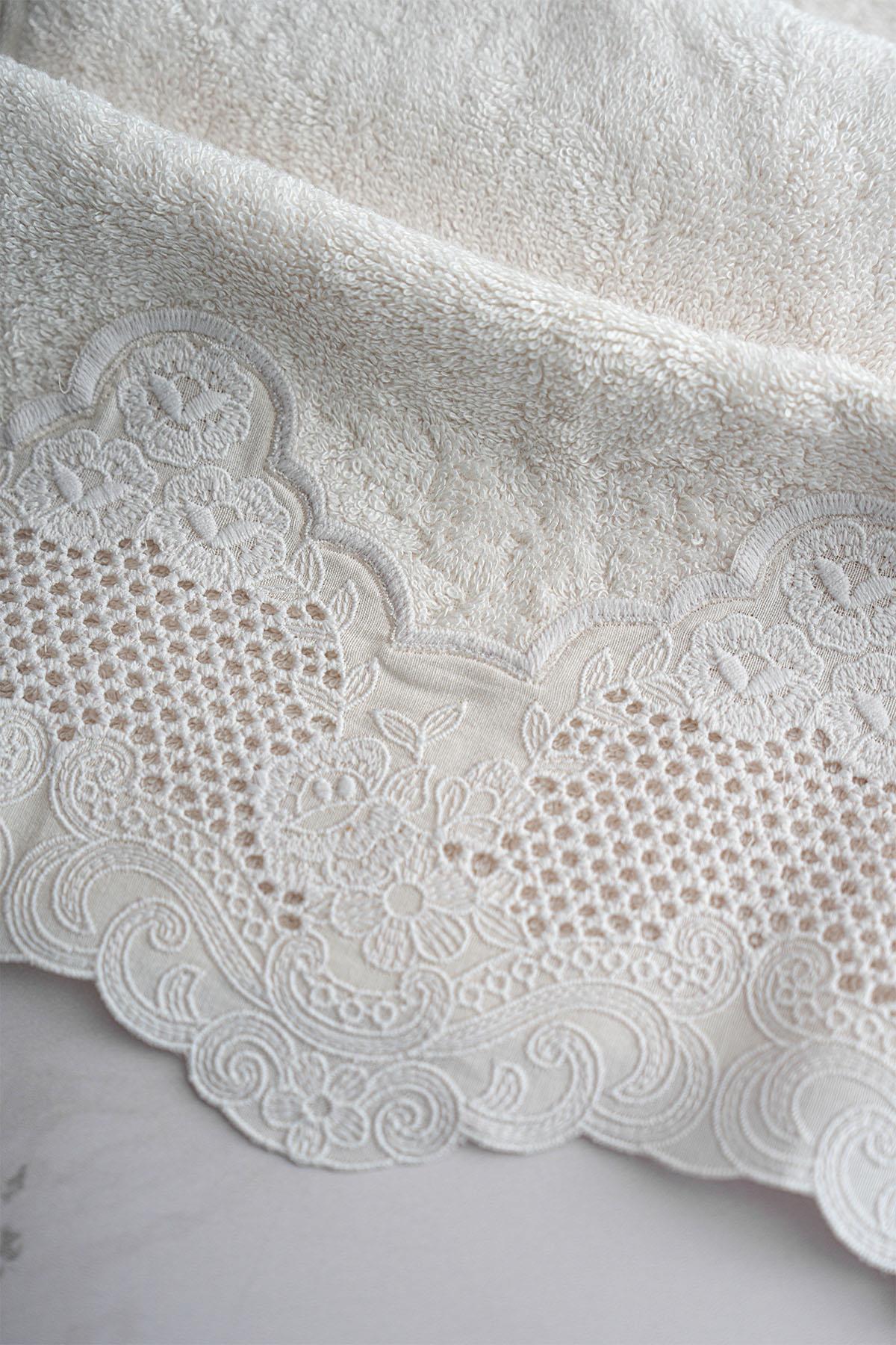 Iris Embroidered Face Towel (50 x 90 cm)