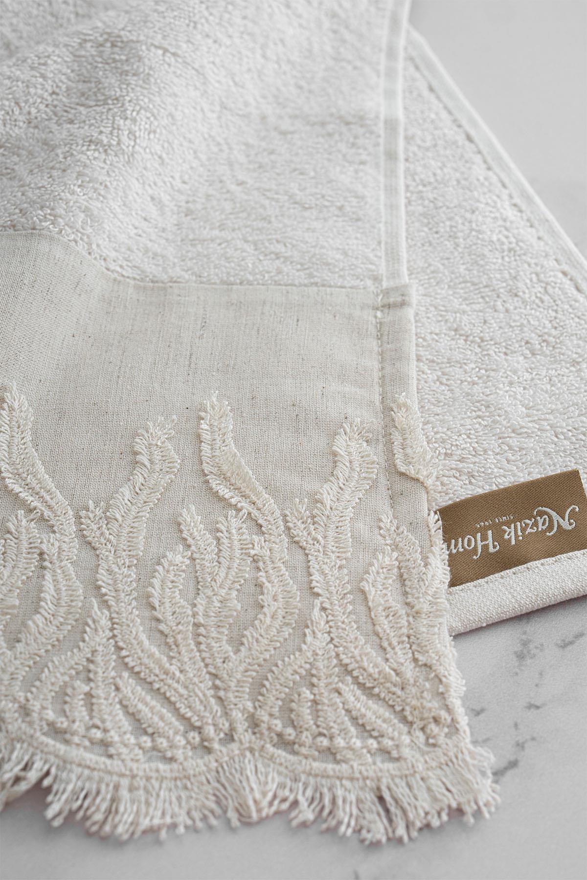 Coral Embroidered Tasseled Face Towel (50 x 90 cm)