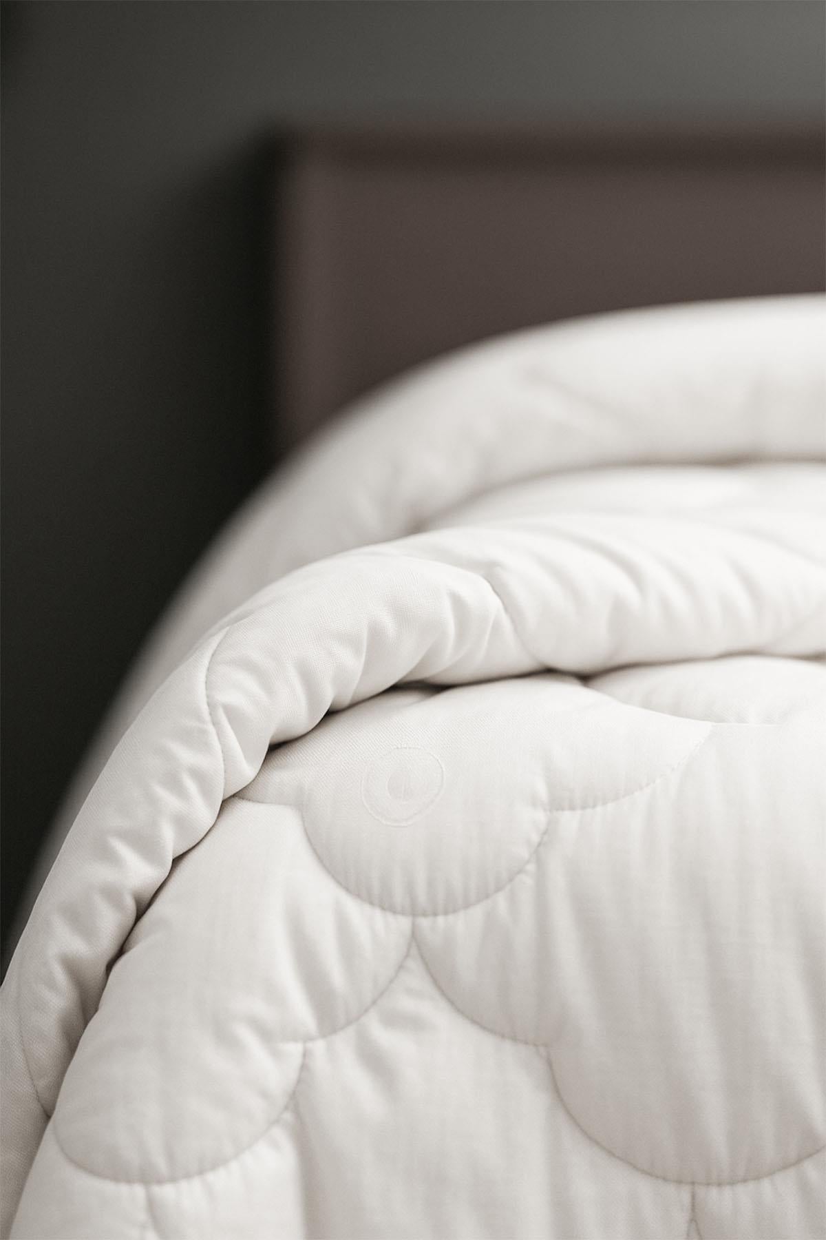 Cotton Duvet Super King Size (255 x 235 cm)
