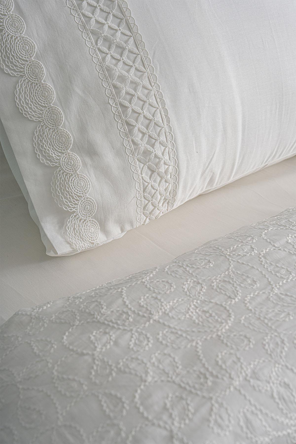 Queen Embroidered Cotton Satin Double 6-Piece Duvet Cover Set