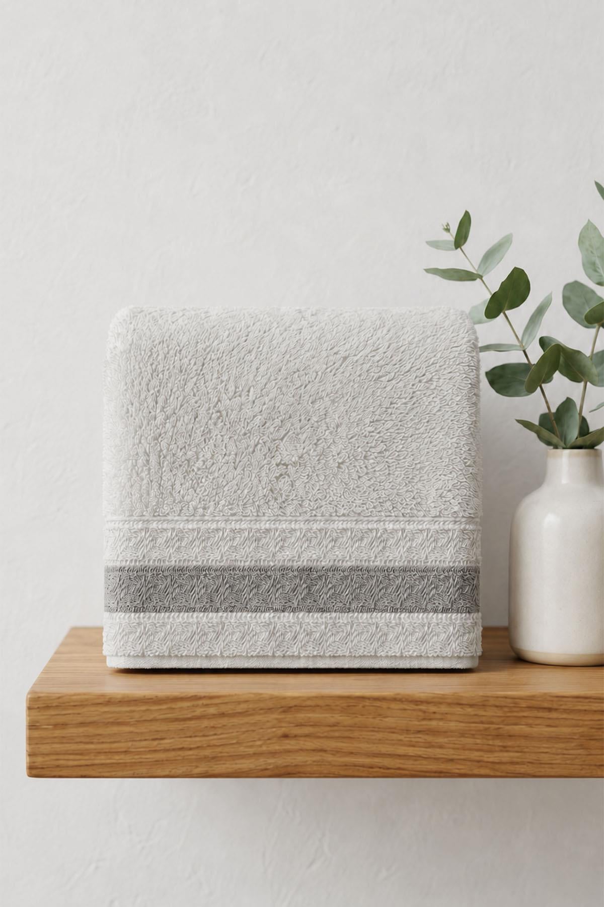 Samos Striped Bath Towel (90 x 150 cm)