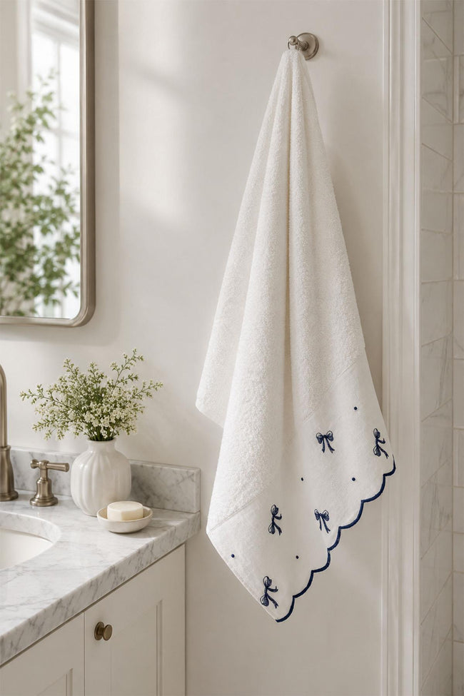 Serena Fiyonk Nakışlı Banyo Havlusu (90 x 150 cm)