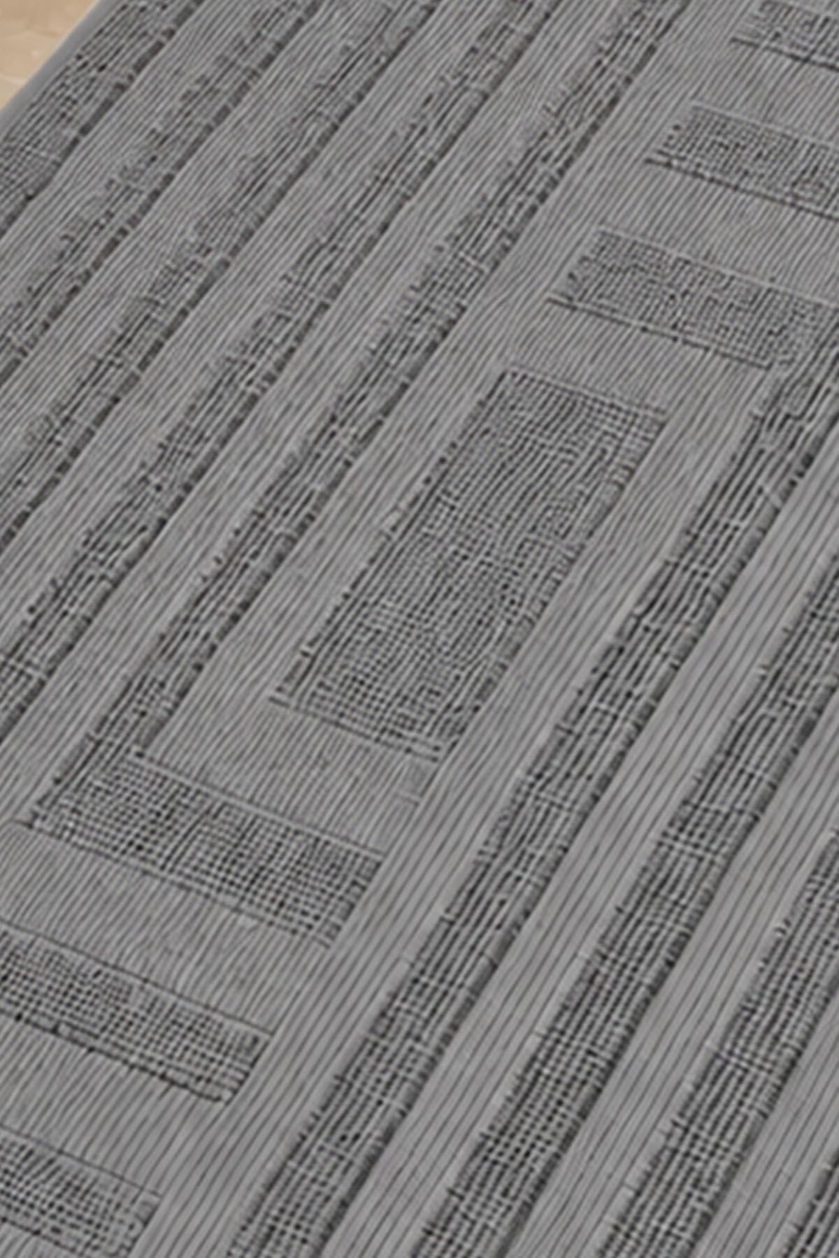 Velora Striped Foot Towel (50 x 80 cm)